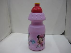 儿童水壶与吸水杯 卡通设计如何点亮日常饮水生活